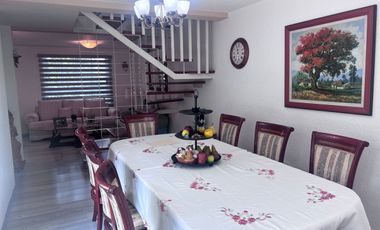 Venta Casa en fraccionamiento con vigilancia en Calacoaya