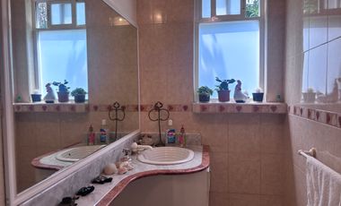 Venta Casa en fraccionamiento con vigilancia en Calacoaya