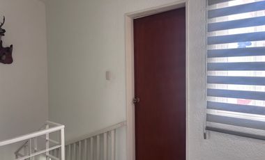 Venta Casa en fraccionamiento con vigilancia en Calacoaya