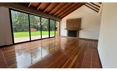 CASA CAMPESTRE COTA ARRIENDO