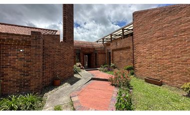 CASA CAMPESTRE COTA ARRIENDO