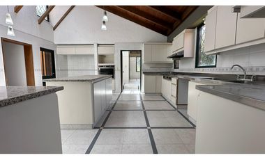 CASA CAMPESTRE COTA ARRIENDO