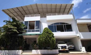 ARRIENDO DE CASA LUXURY EN CONDOMINIO MIRAMONTES, ALTOS DE CIUDAD JARDÍN CALI