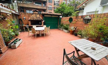 Casa con patio en Vicente Lopez
