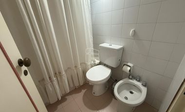 Venta - Casa de 4 dormitorios en Zona Centro - C107