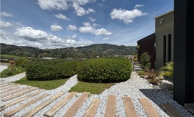 Venta de Casa en Unidad Cerrada La Ceja Cerca Zona Urbana