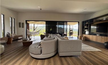 Venta de Casa en Unidad Cerrada La Ceja Cerca Zona Urbana