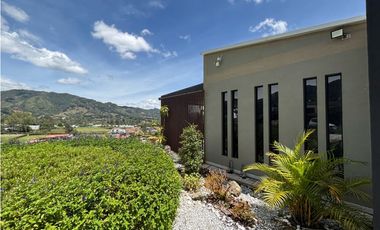 Venta de Casa en Unidad Cerrada La Ceja Cerca Zona Urbana