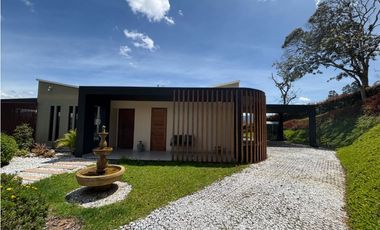 Venta de Casa en Unidad Cerrada La Ceja Cerca Zona Urbana