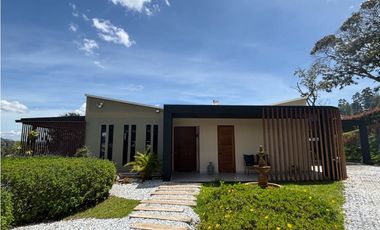 Venta de Casa en Unidad Cerrada La Ceja Cerca Zona Urbana