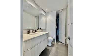 Arriendo Apartamento en el Poblado