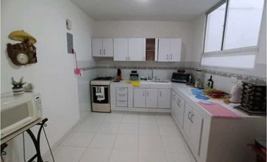 Vendo en Belén Miravalle segundo piso