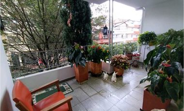 Vendo en Belén Miravalle segundo piso