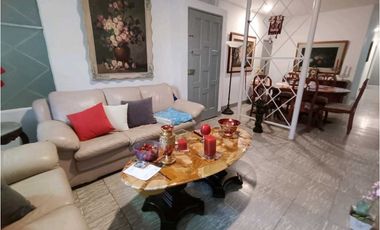 Vendo en Belén Miravalle segundo piso