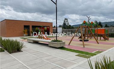 APARTAMENTO EN VENTA  CERCA  CC FONTANAR. INMOBILIARIAS CAJIC