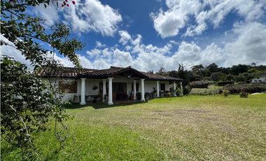 Casa Finca  en venta – La Ceja, Vereda Las Lomitas