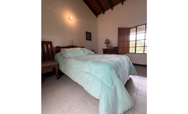 Casa Finca  en venta – La Ceja, Vereda Las Lomitas