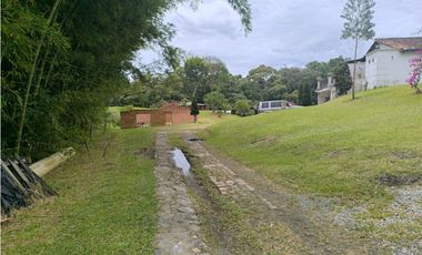 Casa Finca  en venta – La Ceja, Vereda Las Lomitas