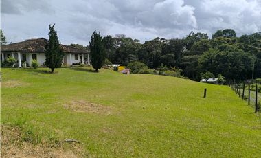 Casa Finca  en venta – La Ceja, Vereda Las Lomitas