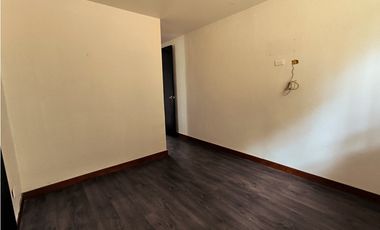 Casa en Venta en Medellín Santa Elena