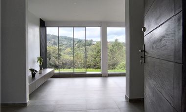 Casa en Venta en Medellín Santa Elena