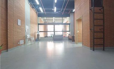 Venta Oficina/Local Laureles-Occidente