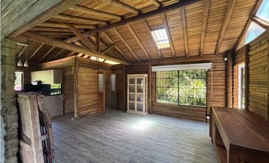 Arriendo casa campestre un nivel con vista en unidad cerrada Rionegro