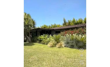 Arriendo casa campestre un nivel con vista en unidad cerrada Rionegro