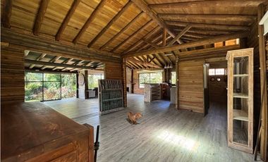 Arriendo casa campestre un nivel con vista en unidad cerrada Rionegro