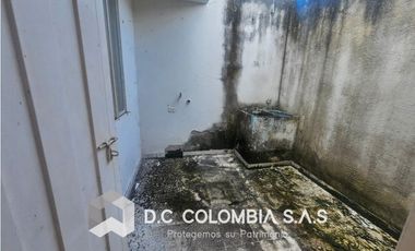 CASA EN VENTA EN GIRARDOT - CUNDINAMARCA - URB. ALTOS DE CHICAL