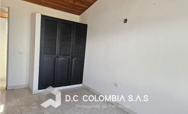 CASA EN VENTA EN GIRARDOT - CUNDINAMARCA - URB. ALTOS DE CHICAL