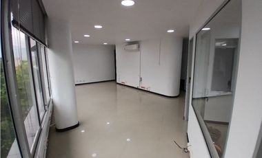 Oficina en Arriendo Manila Medellín