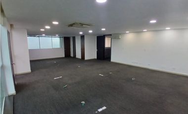 Oficina en Arriendo Los Balsos Medellín