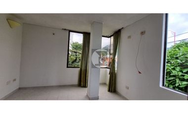 SE ARRIENDA APARTAMENTO DE 1 HABITACION EN 2DO PISO CENTRO YOPAL