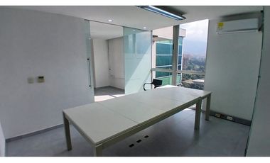 Oficina en Arriendo Los Balsos Medellín