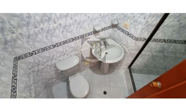 SE ARRIENDA APARTAMENTO DE 1 HABITACION 2DO PISO CENTRO YOPAL