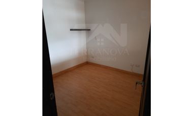 Apartamento en arriendo en conjunto cerrado Laureles