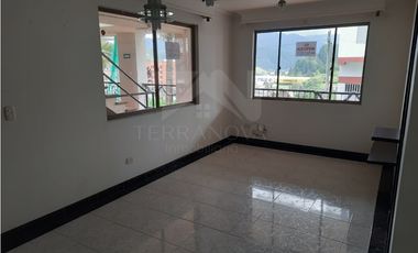 Apartamento en arriendo en conjunto cerrado Laureles