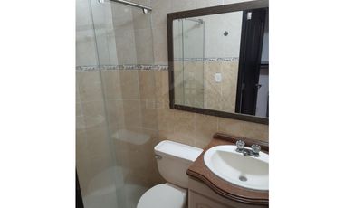 Apartamento en arriendo en conjunto cerrado Laureles