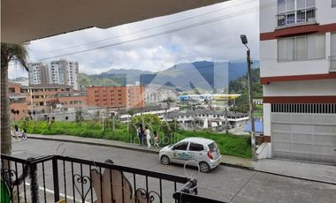 Apartamento en arriendo en conjunto cerrado Laureles