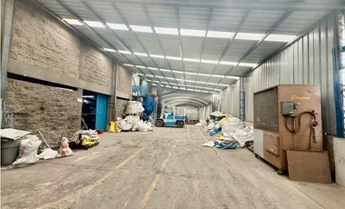 RENTO BODEGA EN COTA