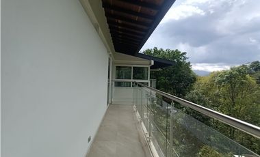 Casa Campestre en Venta Sabaneta, sector la Doctora