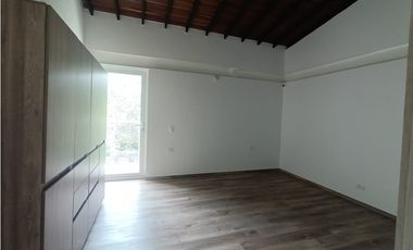 Casa Campestre en Venta Sabaneta, sector la Doctora