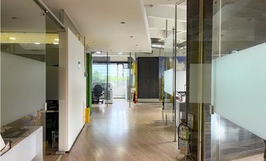 Oficina en Arriendo Manila Medellín