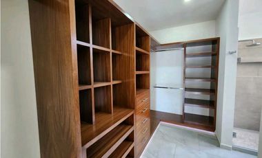 VENTA DE CASA CON ALBERCA EN VISTA HERMOSA EN CUERNAVACA