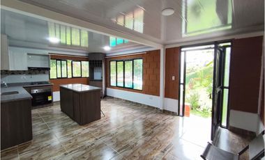 Casa campestre vía Armenia