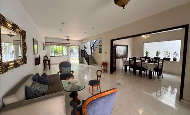 CASA EN ALQUILER EN SANTA TERESITA, OESTE DE CALI