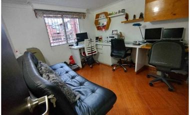 CASA DÚPLEX EN VENTA LA ALMERA