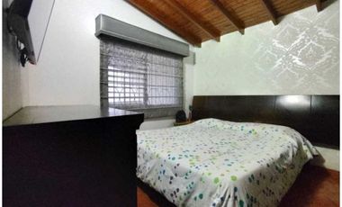 CASA DÚPLEX EN VENTA LA ALMERA