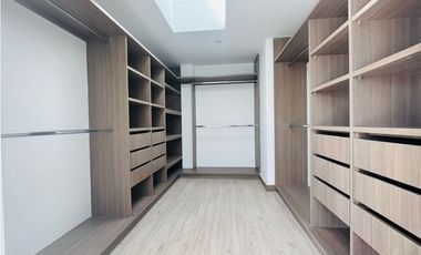 Arriendo casa de dos niveles campestres en cajica en conjunto.